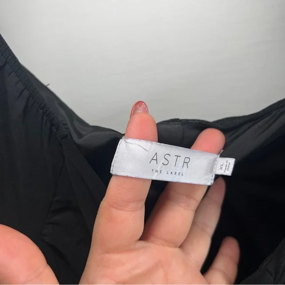 Astr Ruched Puff Sleeve Bodysuit in Sz XL - Picture 5 of 10